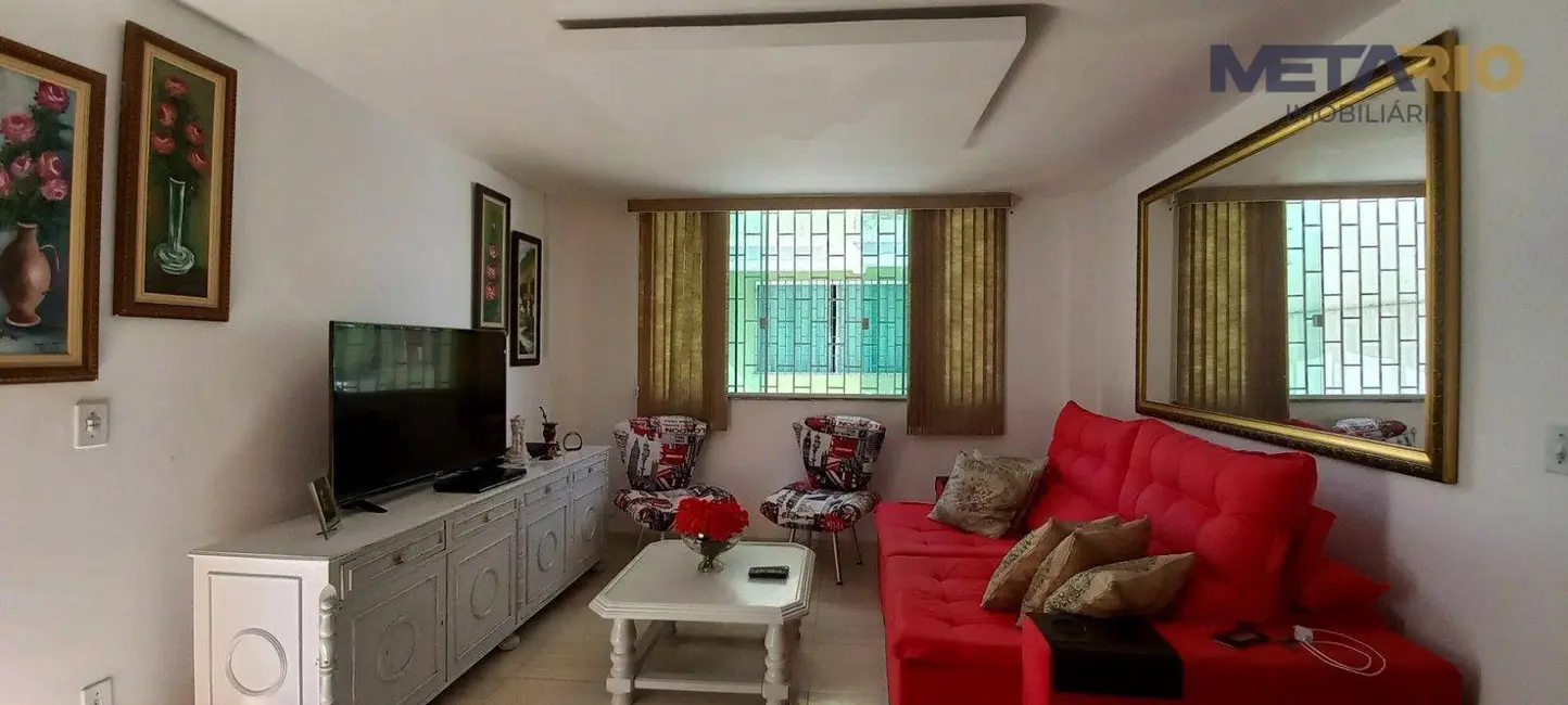 Casa com 3 quartos à venda, 120m2 em Vila Valqueire, Rio De Janeiro - RJ - imagem 5 Foto 5 de Casa com 3 quartos à venda, 120m2 em Vila Valqueire, Rio De Janeiro - RJ