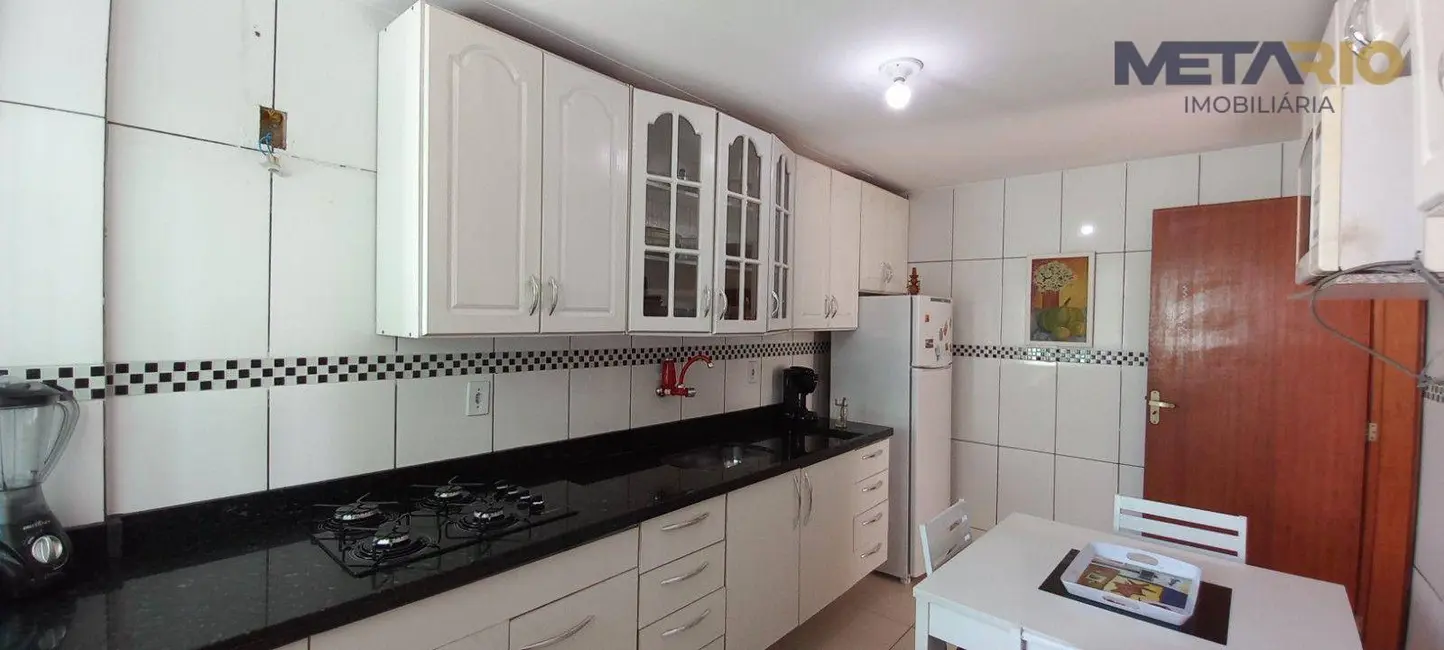 Casa com 3 quartos à venda, 120m2 em Vila Valqueire, Rio De Janeiro - RJ - imagem 8 Foto 8 de Casa com 3 quartos à venda, 120m2 em Vila Valqueire, Rio De Janeiro - RJ