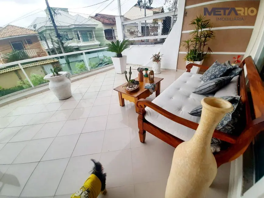 Casa de Condomínio com 4 quartos à venda, 500m2 em Vila Valqueire, Rio De Janeiro - RJ - imagem 9 Foto 9 de Casa de Condomínio com 4 quartos à venda, 500m2 em Vila Valqueire, Rio De Janeiro - RJ