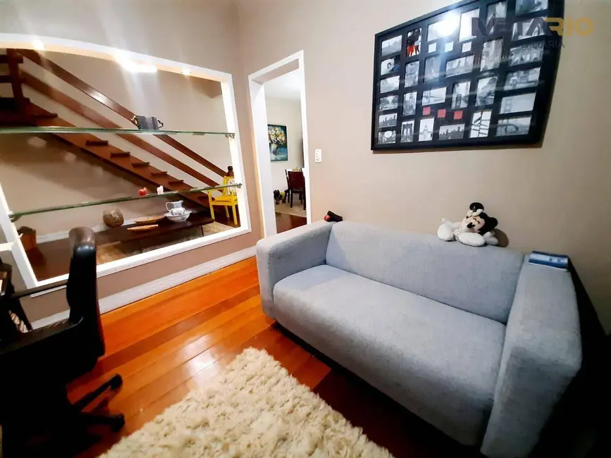 Casa de Condomínio com 4 quartos à venda, 500m2 em Vila Valqueire, Rio De Janeiro - RJ - imagem 4 Foto 4 de Casa de Condomínio com 4 quartos à venda, 500m2 em Vila Valqueire, Rio De Janeiro - RJ