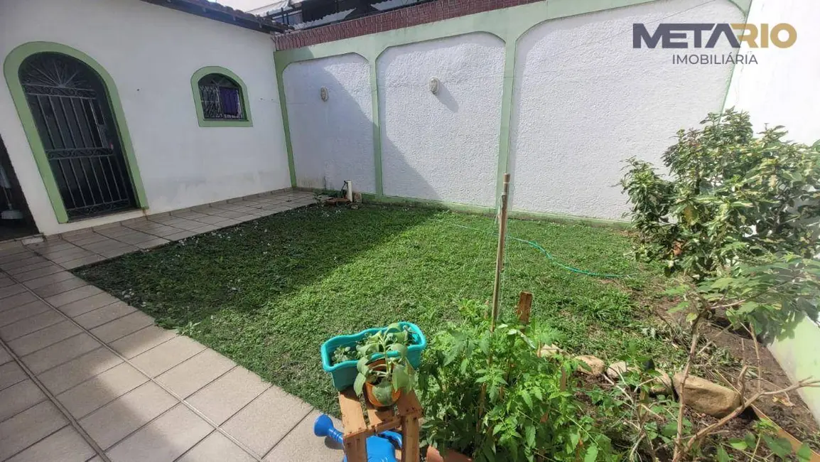 Casa de Condomínio com 3 quartos à venda, 250m2 em Vila Valqueire, Rio De Janeiro - RJ - imagem 7 Foto 7 de Casa de Condomínio com 3 quartos à venda, 250m2 em Vila Valqueire, Rio De Janeiro - RJ