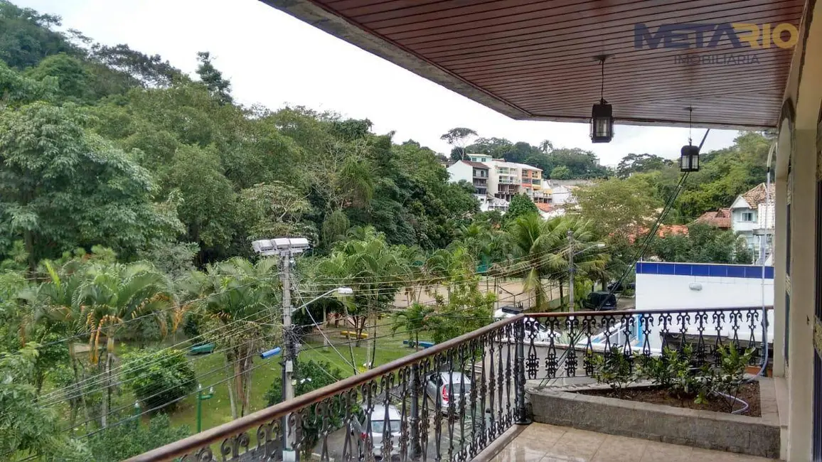 Casa de Condomínio com 4 quartos à venda, 250m2 em Vila Valqueire, Rio De Janeiro - RJ - imagem 5 Foto 5 de Casa de Condomínio com 4 quartos à venda, 250m2 em Vila Valqueire, Rio De Janeiro - RJ