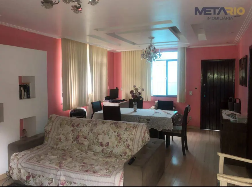 Foto 3 de Casa de Condomínio com 3 quartos à venda, 384m2 em Bento Ribeiro, Rio De Janeiro - RJ