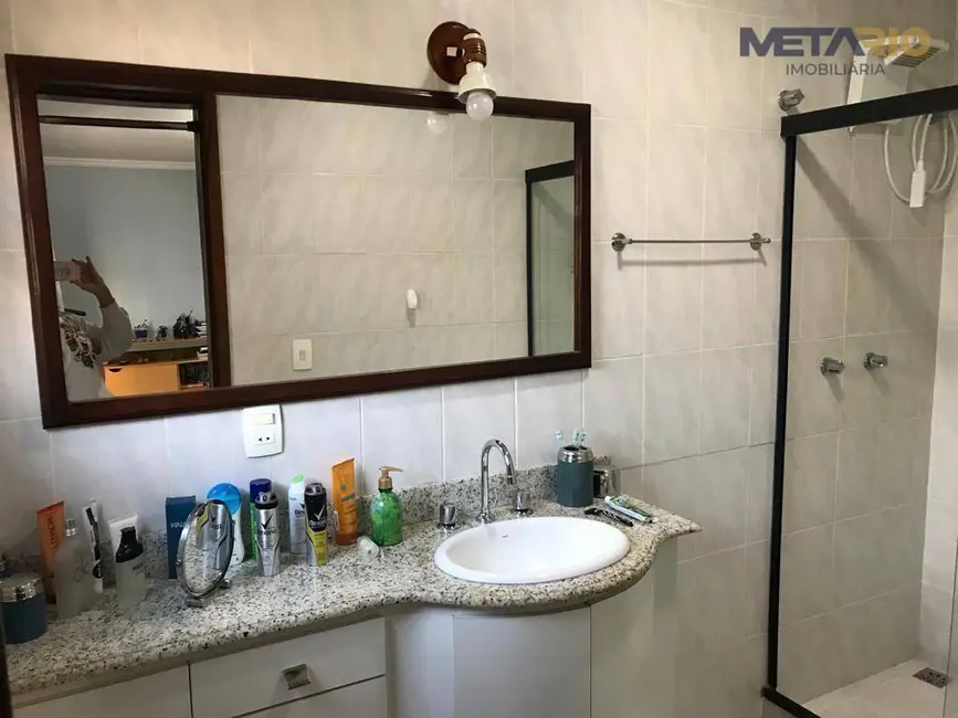 Casa com 6 quartos à venda, 344m2 em Anil, Rio De Janeiro - RJ - imagem 5 Foto 5 de Casa com 6 quartos à venda, 344m2 em Anil, Rio De Janeiro - RJ