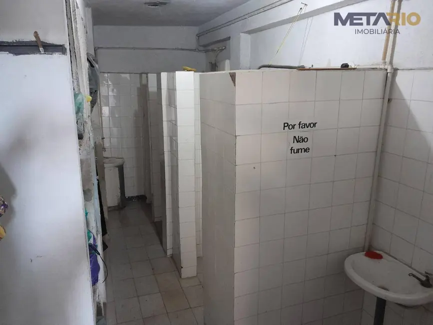 Armazém / Galpão à venda, 550m2 em Marechal Hermes, Rio De Janeiro - RJ - imagem 3 Foto 3 de Armazém / Galpão à venda, 550m2 em Marechal Hermes, Rio De Janeiro - RJ