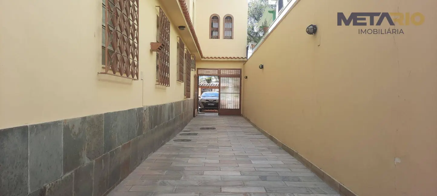 Foto 8 de Casa com 4 quartos à venda, 222m2 em Vila Valqueire, Rio De Janeiro - RJ