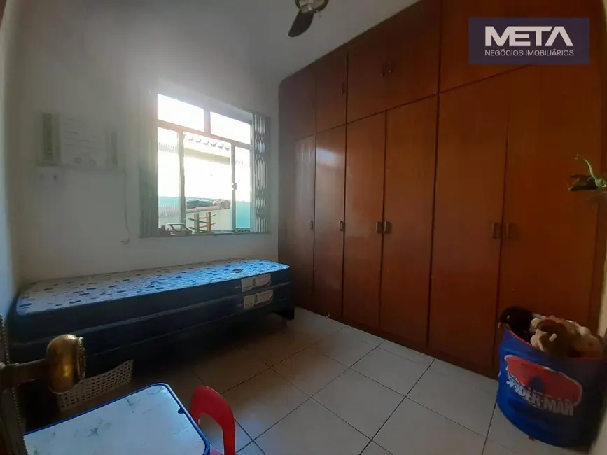 Casa com 3 quartos à venda, 265m2 em Vila Valqueire, Rio De Janeiro - RJ - imagem 8 Foto 8 de Casa com 3 quartos à venda, 265m2 em Vila Valqueire, Rio De Janeiro - RJ