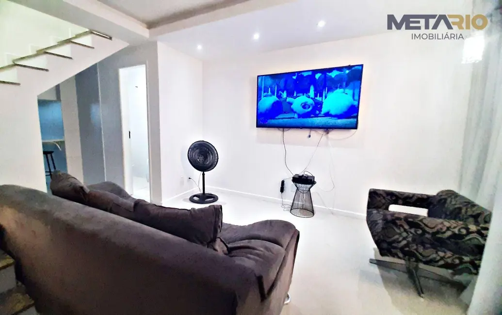 Foto 2 de Casa com 2 quartos à venda, 90m2 em Jardim Sulacap, Rio De Janeiro - RJ