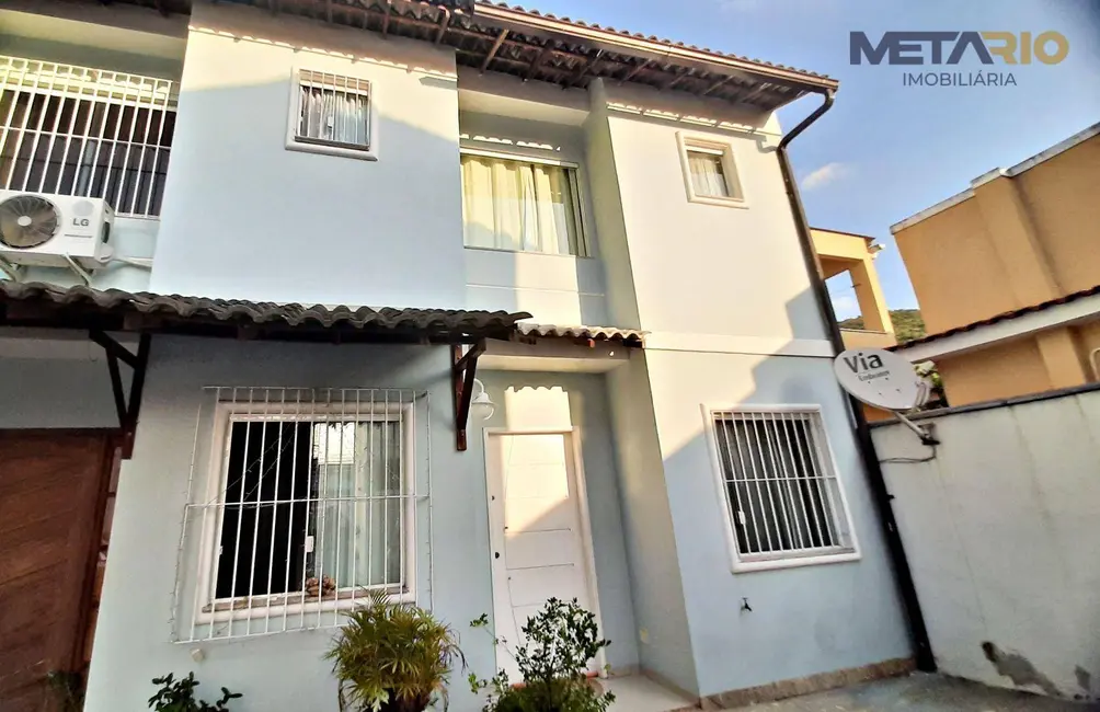 Foto 1 de Casa com 2 quartos à venda, 90m2 em Jardim Sulacap, Rio De Janeiro - RJ