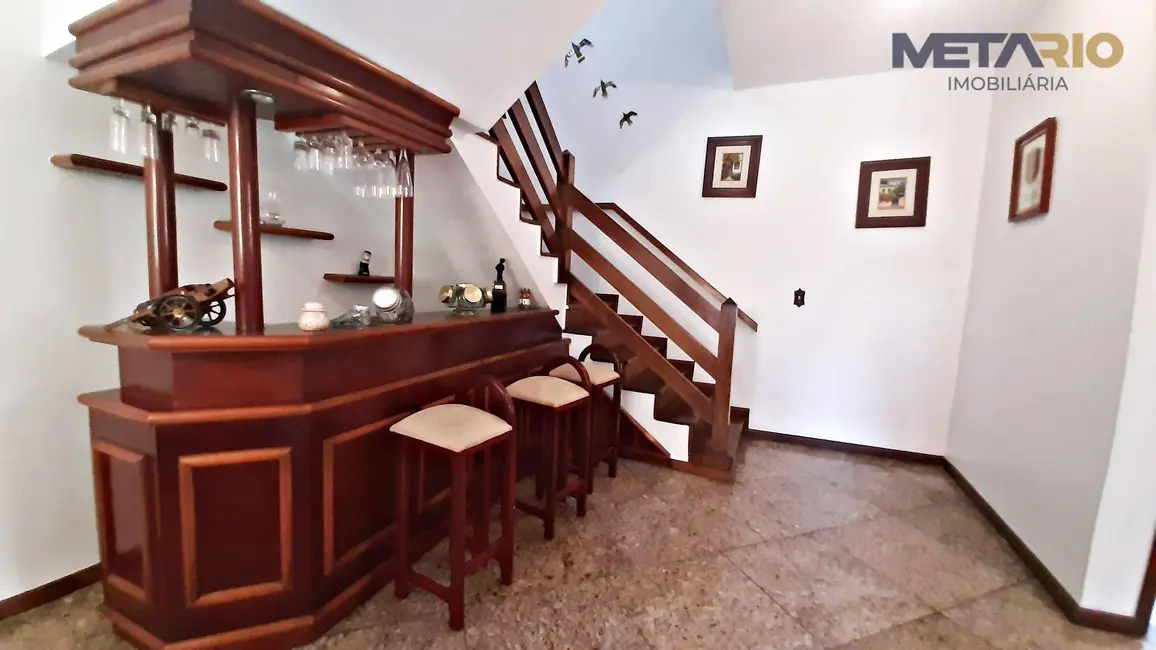 Casa de Condomínio com 4 quartos à venda, 250m2 em Vila Valqueire, Rio De Janeiro - RJ - imagem 4 Foto 4 de Casa de Condomínio com 4 quartos à venda, 250m2 em Vila Valqueire, Rio De Janeiro - RJ