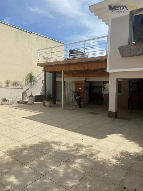 Casa de Condomínio com 4 quartos à venda, 300m2 em Vila Valqueire, Rio De Janeiro - RJ - imagem 3 Foto 3 de Casa de Condomínio com 4 quartos à venda, 300m2 em Vila Valqueire, Rio De Janeiro - RJ