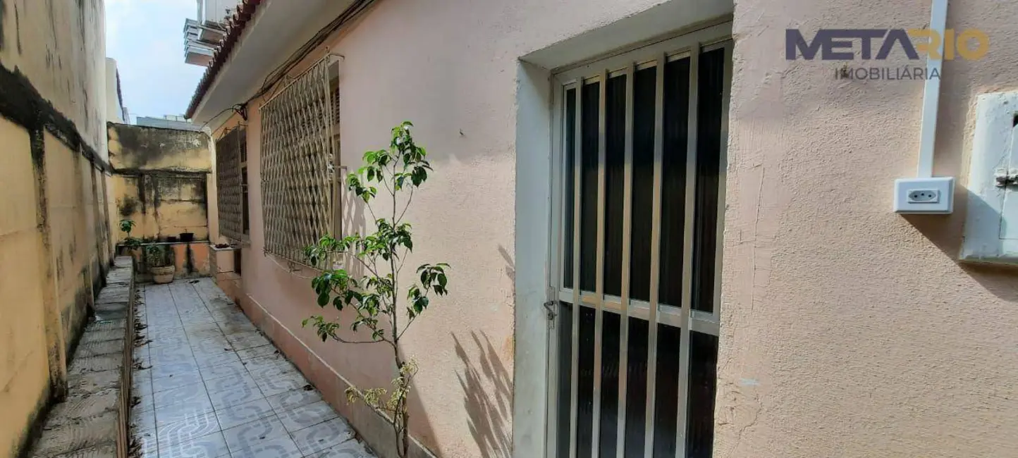 Foto 2 de Apartamento com 2 quartos à venda e para alugar, 75m2 em Vila Valqueire, Rio De Janeiro - RJ