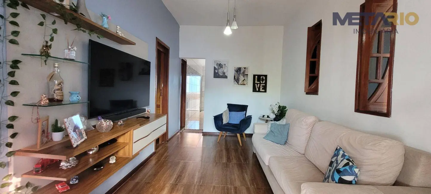 Foto 2 de Casa com 3 quartos à venda, 120m2 em Bangu, Rio De Janeiro - RJ