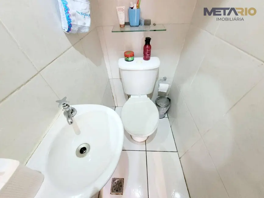 Casa com 2 quartos à venda, 100m2 em Vila Valqueire, Rio De Janeiro - RJ - imagem 8 Foto 8 de Casa com 2 quartos à venda, 100m2 em Vila Valqueire, Rio De Janeiro - RJ