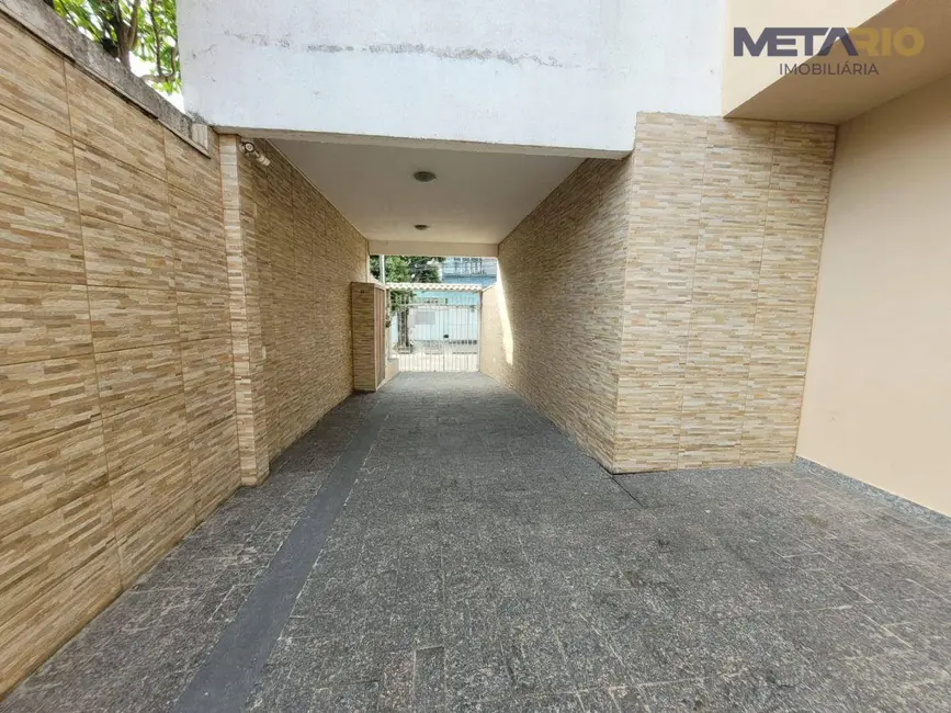 Foto 2 de Casa com 2 quartos à venda, 100m2 em Vila Valqueire, Rio De Janeiro - RJ