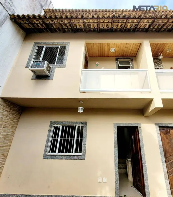 Casa com 2 quartos à venda, 100m2 em Vila Valqueire, Rio De Janeiro - RJ - imagem 3 Foto 3 de Casa com 2 quartos à venda, 100m2 em Vila Valqueire, Rio De Janeiro - RJ