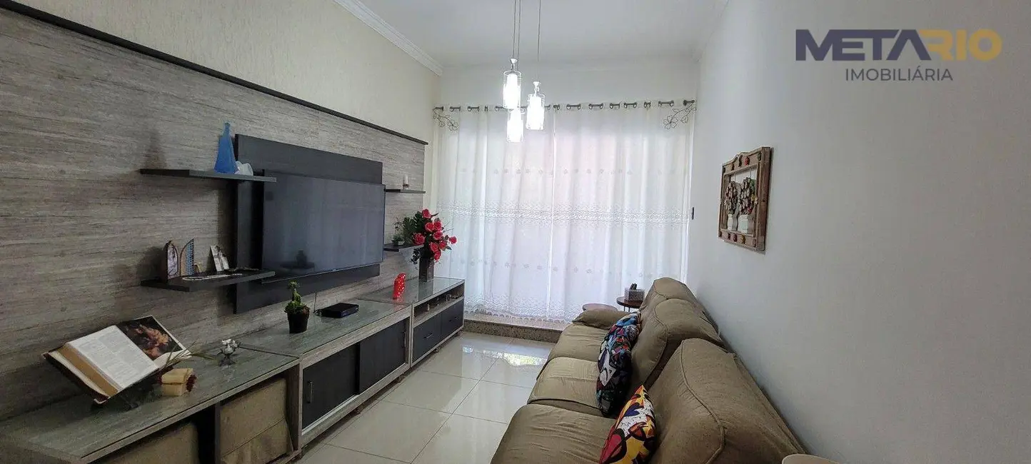 Foto 3 de Casa de Condomínio com 3 quartos à venda, 240m2 em Vila Valqueire, Rio De Janeiro - RJ