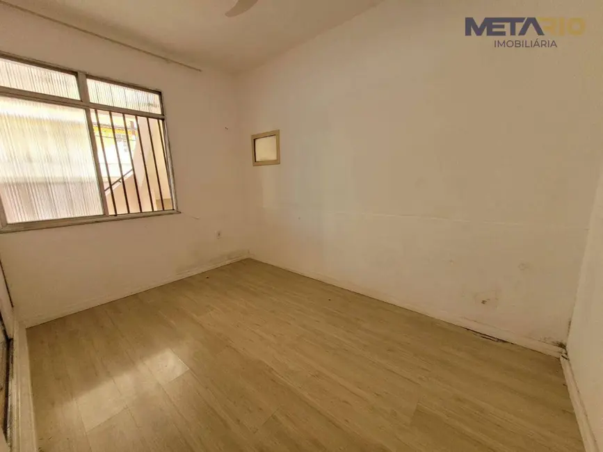 Casa de Condomínio com 4 quartos à venda, 360m2 em Vila Valqueire, Rio De Janeiro - RJ - imagem 8 Foto 8 de Casa de Condomínio com 4 quartos à venda, 360m2 em Vila Valqueire, Rio De Janeiro - RJ