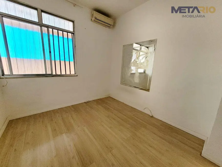 Casa de Condomínio com 4 quartos à venda, 360m2 em Vila Valqueire, Rio De Janeiro - RJ - imagem 6 Foto 6 de Casa de Condomínio com 4 quartos à venda, 360m2 em Vila Valqueire, Rio De Janeiro - RJ