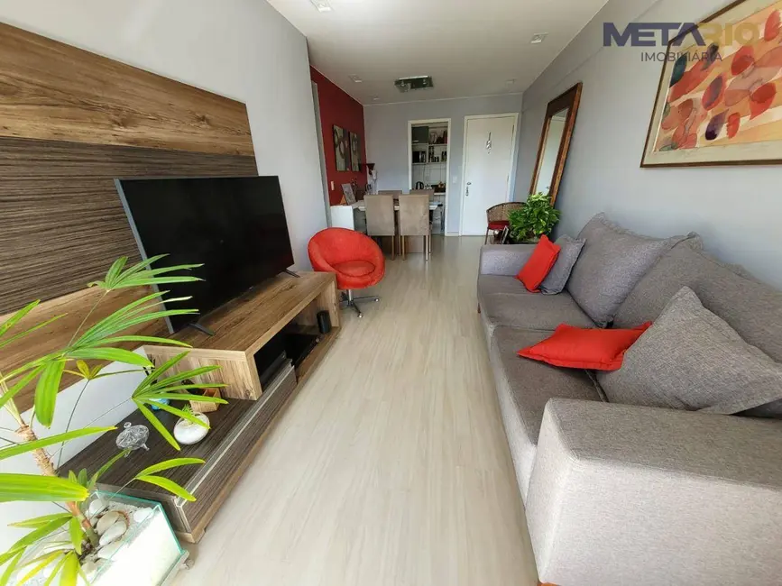 Foto 1 de Apartamento com 3 quartos à venda, 78m2 em Jardim Sulacap, Rio De Janeiro - RJ