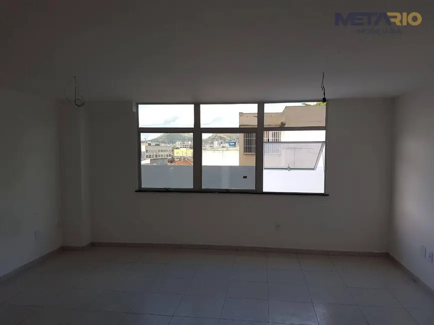 Sala Comercial à venda e para alugar, 30m2 em Vila Valqueire, Rio De Janeiro - RJ - imagem 5 Foto 5 de Sala Comercial à venda e para alugar, 30m2 em Vila Valqueire, Rio De Janeiro - RJ
