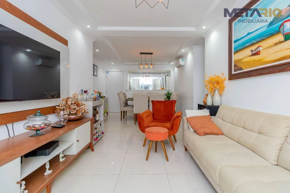 Foto 1 de Apartamento com 3 quartos para alugar, 128m2 em Vila Valqueire, Rio De Janeiro - RJ