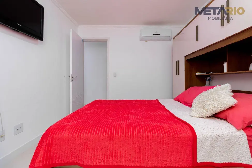Apartamento com 3 quartos para alugar, 128m2 em Vila Valqueire, Rio De Janeiro - RJ - imagem 5 Foto 5 de Apartamento com 3 quartos para alugar, 128m2 em Vila Valqueire, Rio De Janeiro - RJ