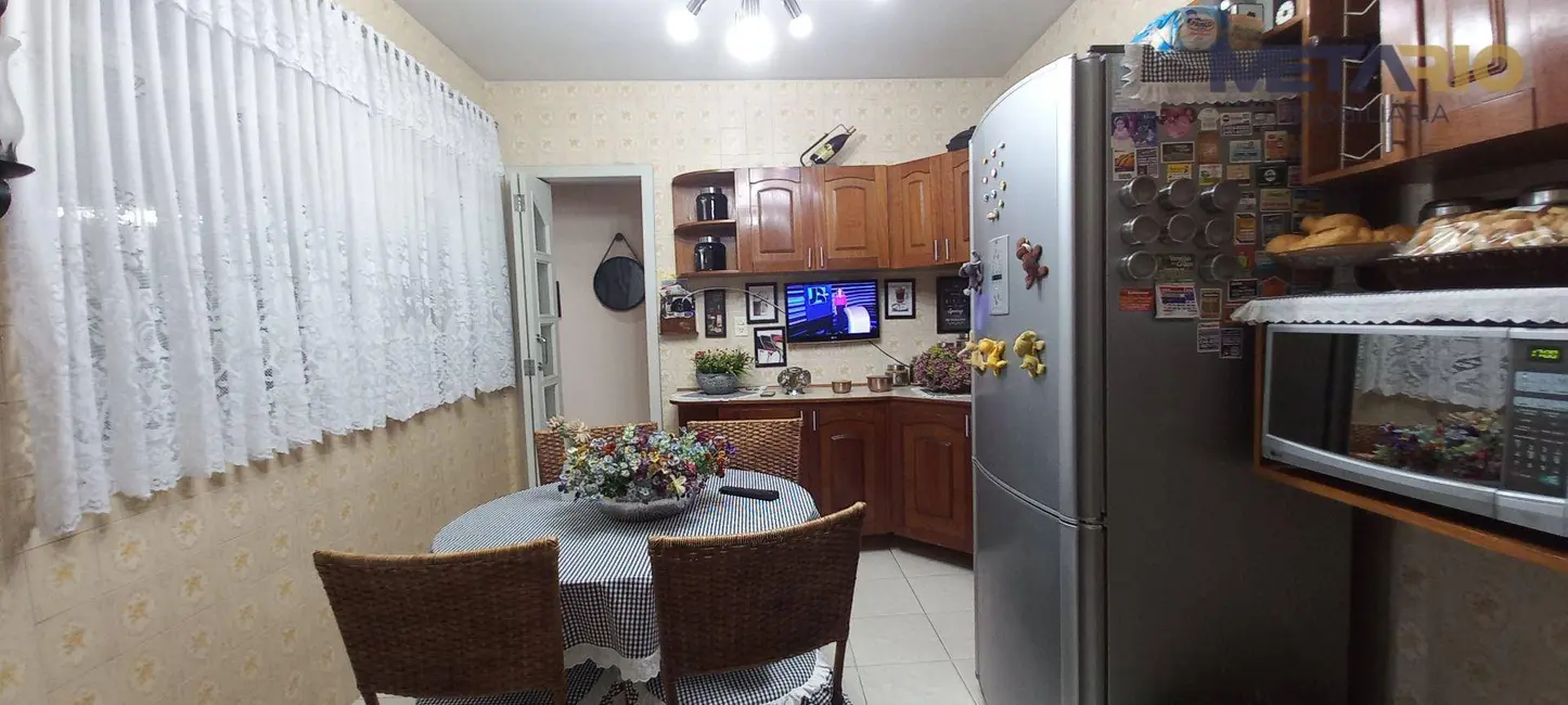 Foto 8 de Apartamento com 2 quartos à venda, 70m2 em Vila Valqueire, Rio De Janeiro - RJ