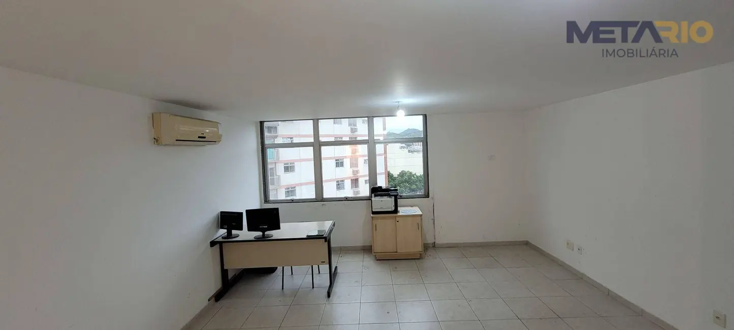 Foto 8 de Sala Comercial para alugar, 32m2 em Vila Valqueire, Rio De Janeiro - RJ