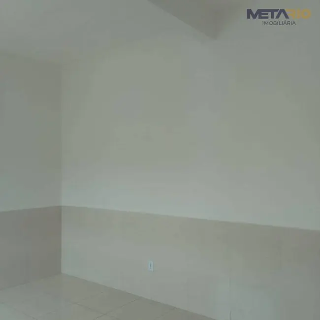 Casa com 1 quarto para alugar, 70m2 em Marechal Hermes, Rio De Janeiro - RJ - imagem 3 Foto 3 de Casa com 1 quarto para alugar, 70m2 em Marechal Hermes, Rio De Janeiro - RJ