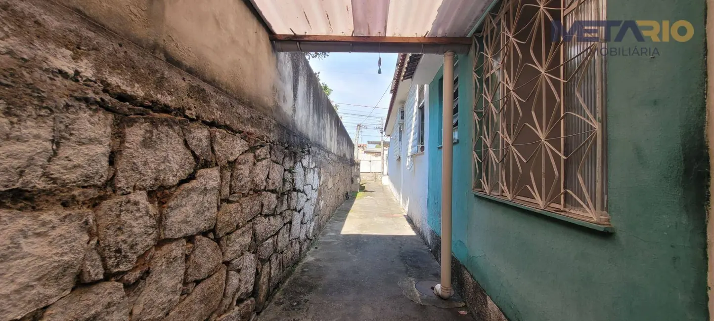 Foto 2 de Casa com 1 quarto à venda, 60m2 em Bento Ribeiro, Rio De Janeiro - RJ
