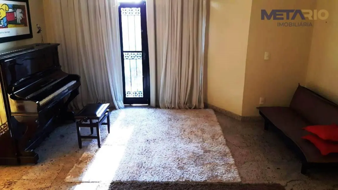 Casa de Condomínio com 4 quartos à venda, 520m2 em Vila Valqueire, Rio De Janeiro - RJ - imagem 8 Foto 8 de Casa de Condomínio com 4 quartos à venda, 520m2 em Vila Valqueire, Rio De Janeiro - RJ