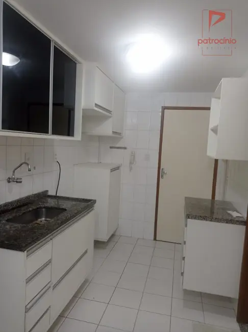 Foto 1 de Apartamento com 3 quartos à venda, 81m2 em Santa Mônica, Feira De Santana - BA