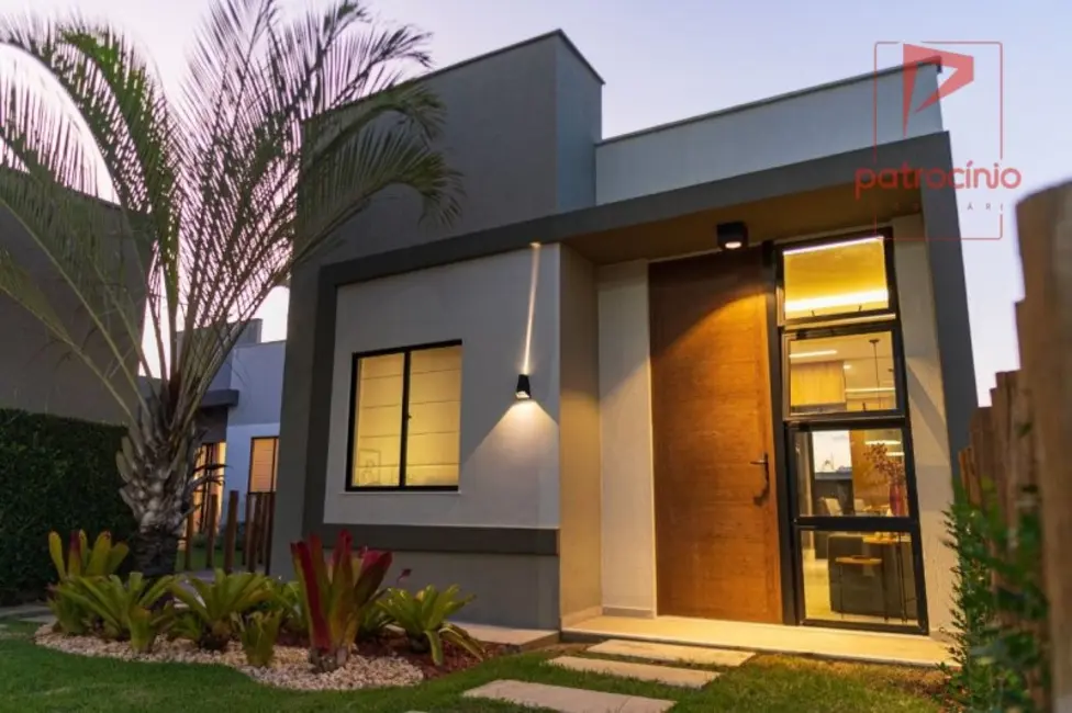 Foto 3 de Casa com 2 quartos à venda, 43m2 em Conceição, Feira De Santana - BA