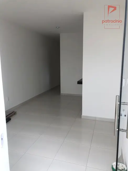 Foto 2 de Casa com 2 quartos à venda, 62m2 em Conceição, Feira De Santana - BA