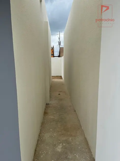 Foto 8 de Casa com 2 quartos à venda, 61m2 em Conceição, Feira De Santana - BA