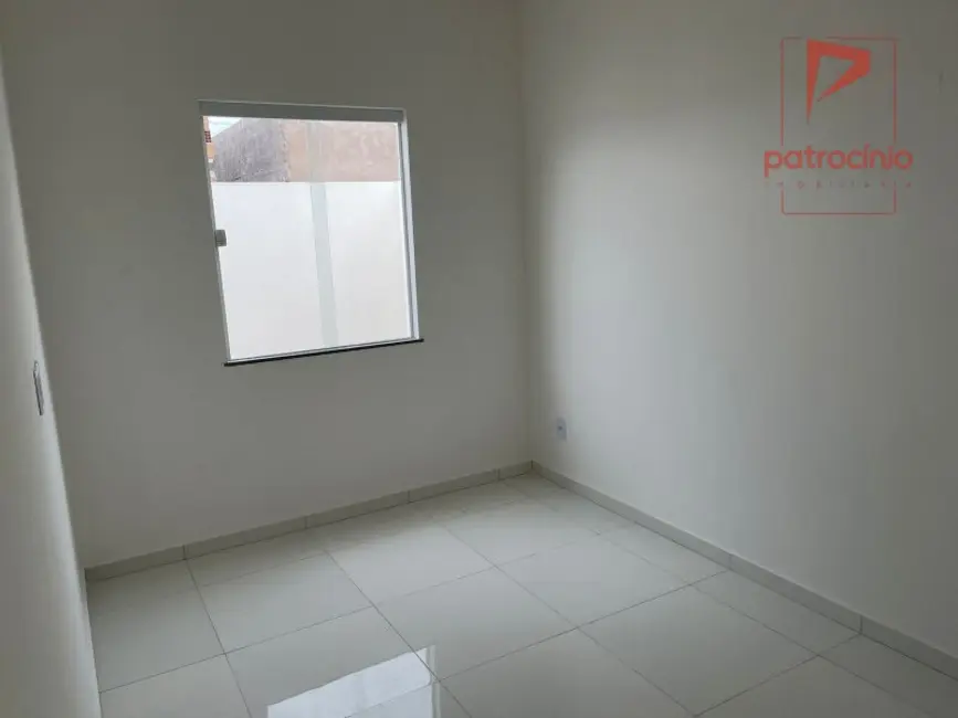 Foto 9 de Casa com 2 quartos à venda, 61m2 em Conceição, Feira De Santana - BA