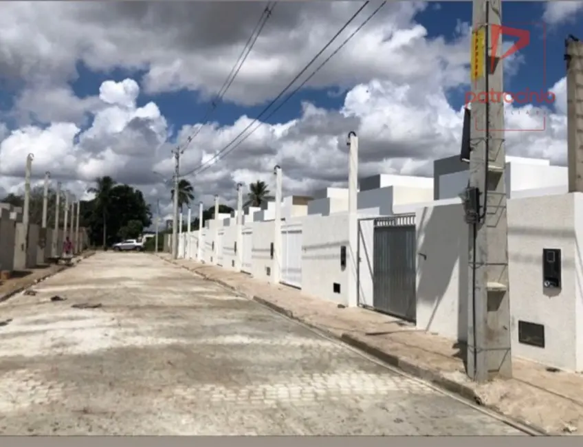 Foto 3 de Casa com 2 quartos à venda, 61m2 em Conceição, Feira De Santana - BA