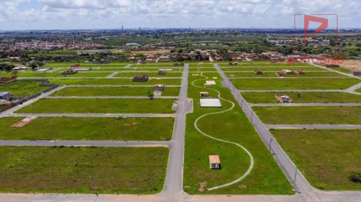 Foto 1 de Terreno / Lote à venda, 160m2 em Novo Horizonte, Feira De Santana - BA