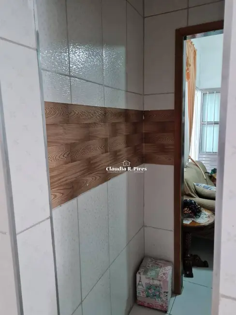 Foto 9 de Casa com 1 quarto à venda, 250m2 em Praia Grande - SP