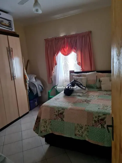 Foto 6 de Casa com 1 quarto à venda, 250m2 em Praia Grande - SP