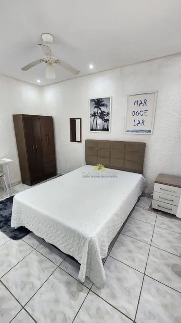 Foto 1 de Kitnet com 1 quarto à venda, 24m2 em Ocian, Praia Grande - SP
