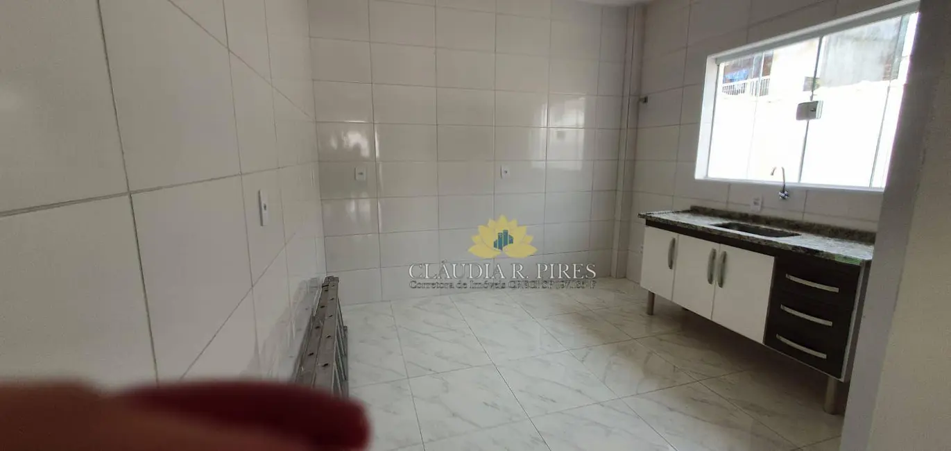 Sobrado com 2 quartos à venda, 86m2 em Praia Grande - SP - imagem 6 Foto 6 de Sobrado com 2 quartos à venda, 86m2 em Praia Grande - SP