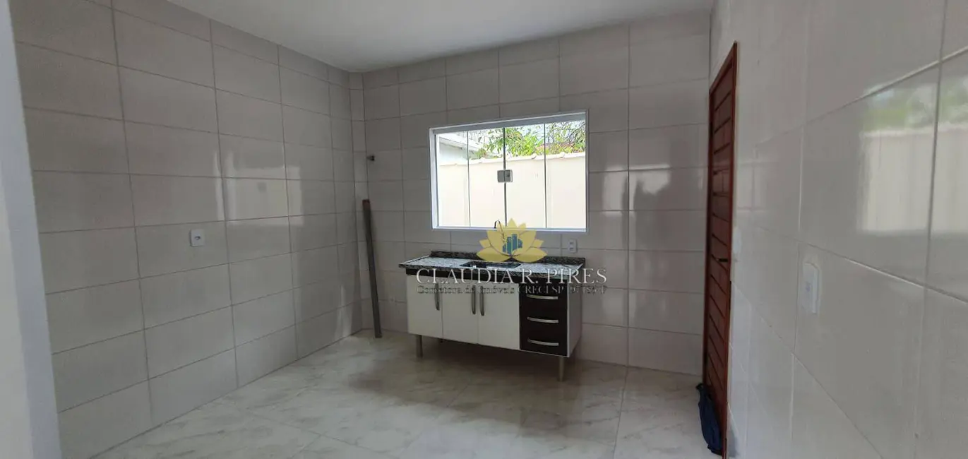 Sobrado com 2 quartos à venda, 84m2 em Praia Grande - SP - imagem 4 Foto 4 de Sobrado com 2 quartos à venda, 84m2 em Praia Grande - SP