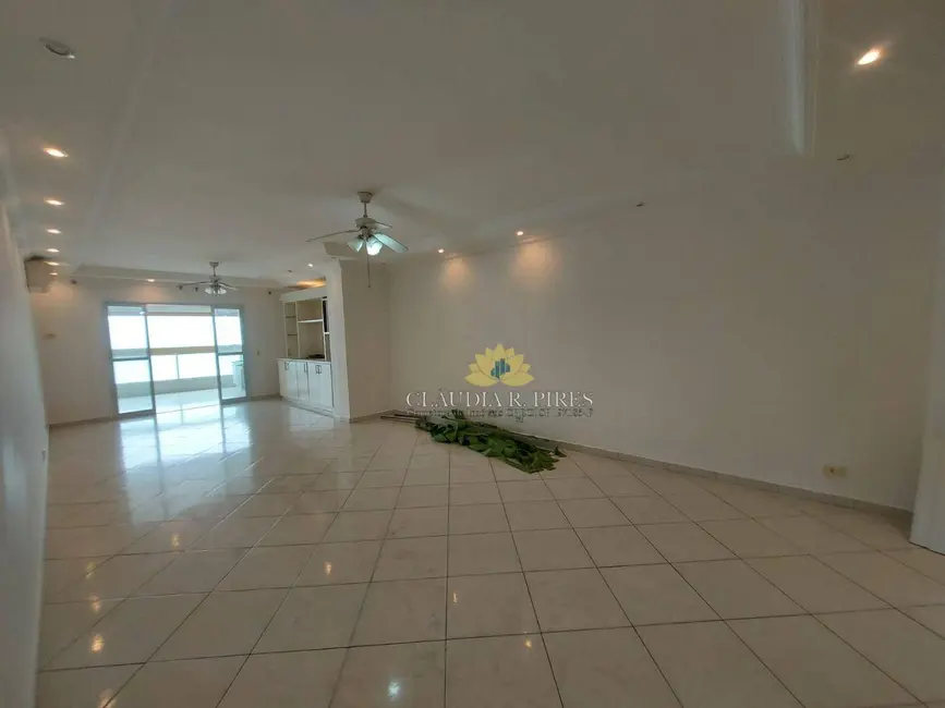 Foto 6 de Apartamento com 4 quartos à venda, 225m2 em Aviação, Praia Grande - SP