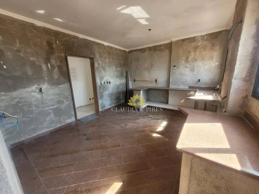 Cobertura com 4 quartos à venda, 230m2 em Tupi, Praia Grande - SP - imagem 7 Foto 7 de Cobertura com 4 quartos à venda, 230m2 em Tupi, Praia Grande - SP