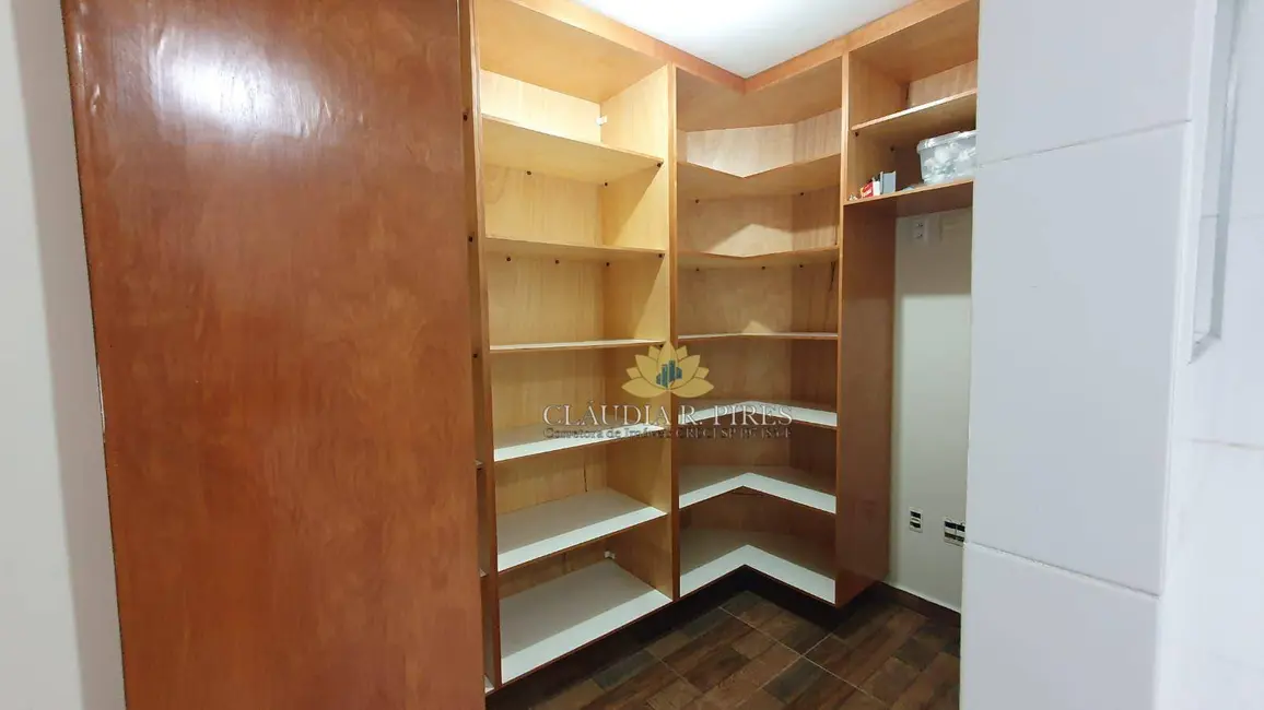 Apartamento com 3 quartos à venda, 170m2 em Canto do Forte, Praia Grande - SP - imagem 7 Foto 7 de Apartamento com 3 quartos à venda, 170m2 em Canto do Forte, Praia Grande - SP