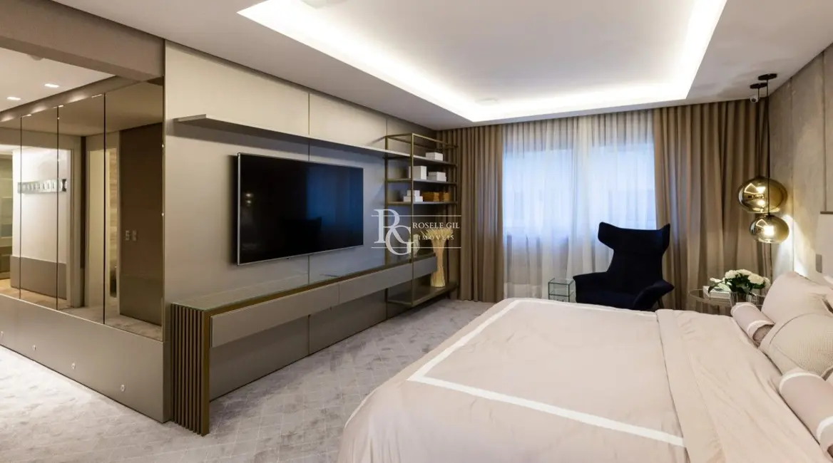 Apartamento com 4 quartos à venda, 291m2 em Moinhos de Vento, Porto Alegre - RS - imagem 5 Foto 5 de Apartamento com 4 quartos à venda, 291m2 em Moinhos de Vento, Porto Alegre - RS