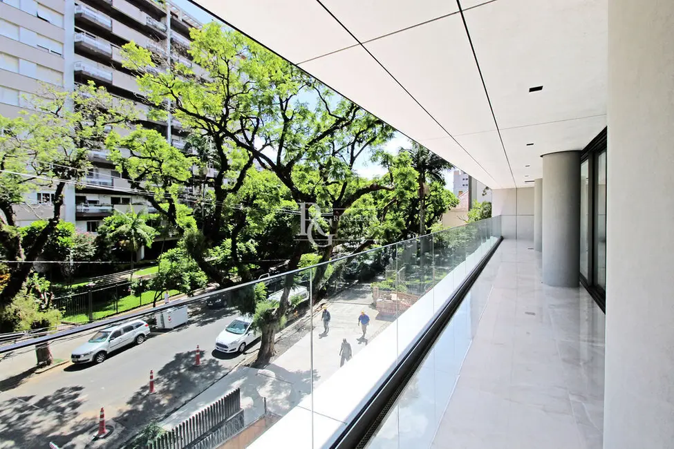 Apartamento com 3 quartos à venda, 388m2 em Moinhos de Vento, Porto Alegre - RS - imagem 5 Foto 5 de Apartamento com 3 quartos à venda, 388m2 em Moinhos de Vento, Porto Alegre - RS