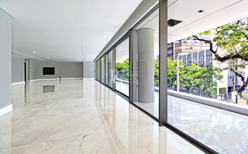 Apartamento com 3 quartos à venda, 388m2 em Moinhos de Vento, Porto Alegre - RS - imagem 4 Foto 4 de Apartamento com 3 quartos à venda, 388m2 em Moinhos de Vento, Porto Alegre - RS